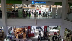 JUNCTION NINE (D27), Retail #169727982